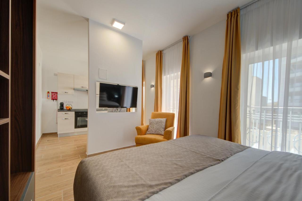 Marina Suites & Apartments - Self Catering - By Tritoni Hotels Gzira Bagian luar foto