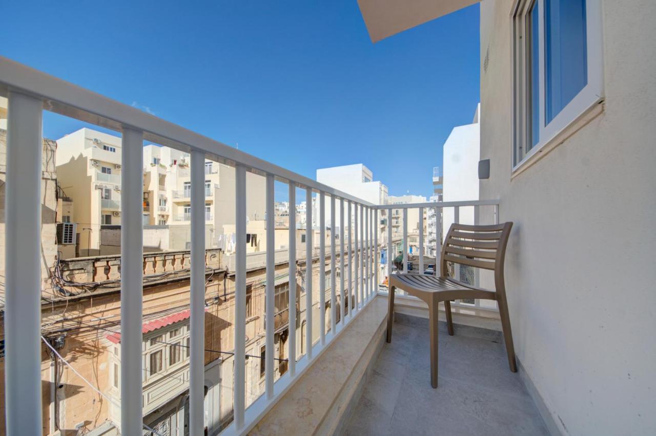 Marina Suites & Apartments - Self Catering - By Tritoni Hotels Gzira Bagian luar foto