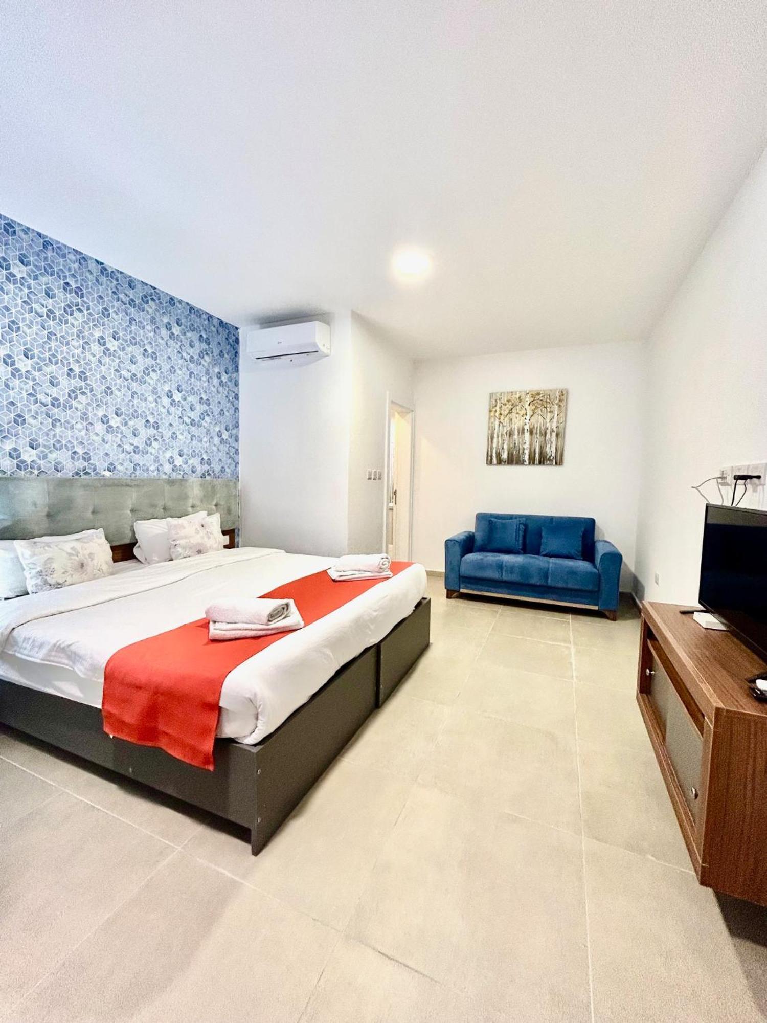 Marina Suites & Apartments - Self Catering - By Tritoni Hotels Gzira Bagian luar foto