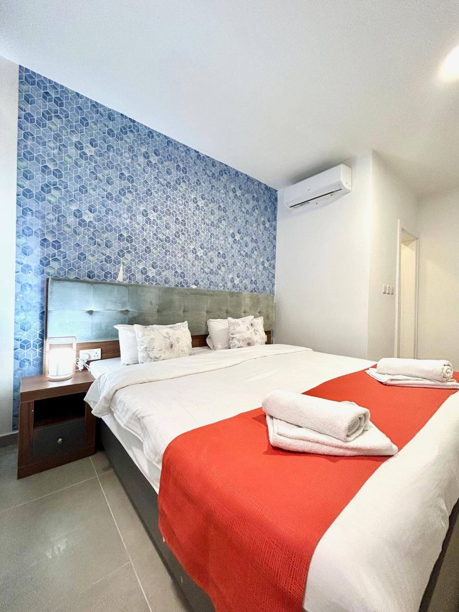 Marina Suites & Apartments - Self Catering - By Tritoni Hotels Gzira Bagian luar foto