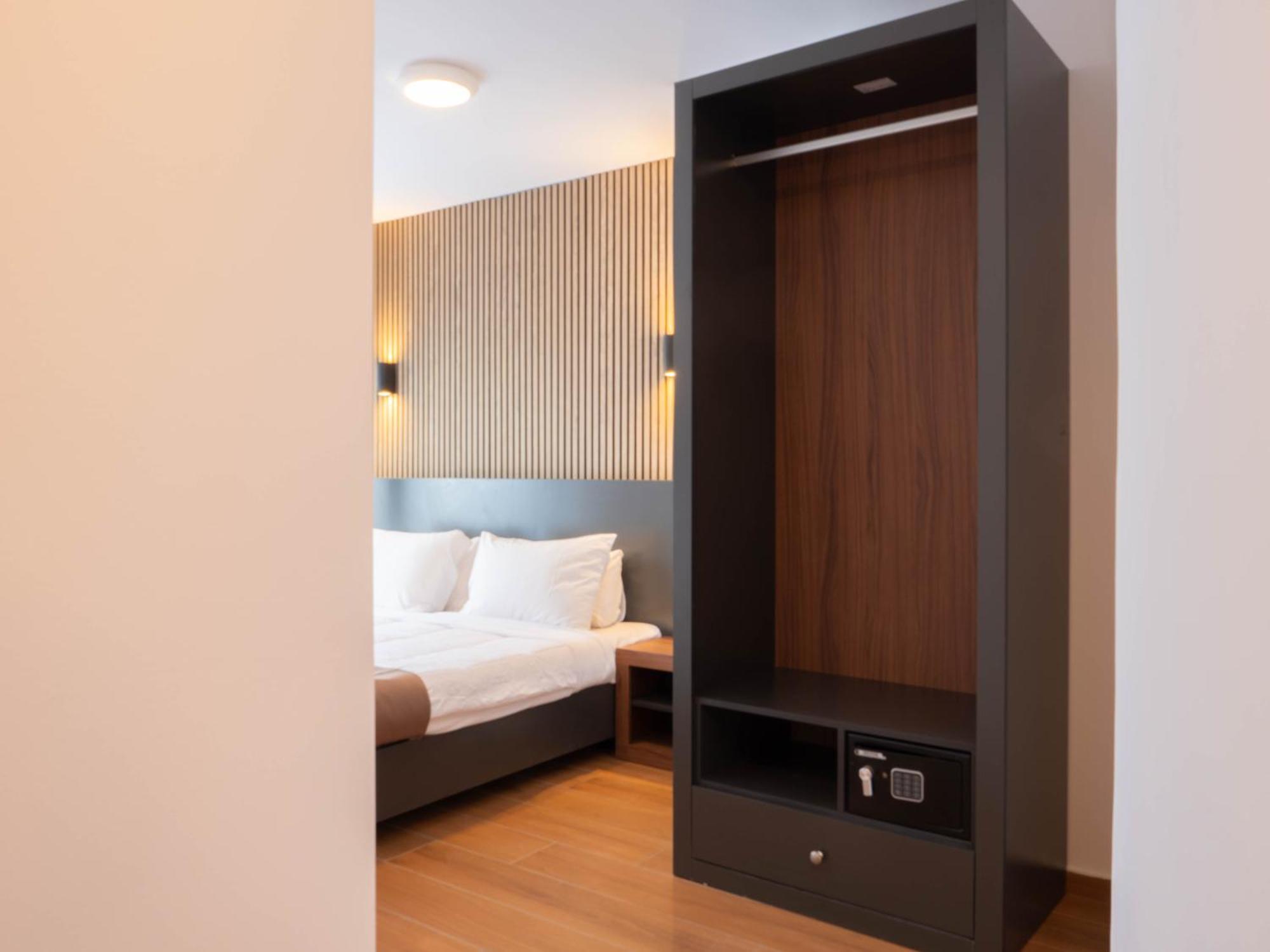 Marina Suites & Apartments - Self Catering - By Tritoni Hotels Gzira Bagian luar foto