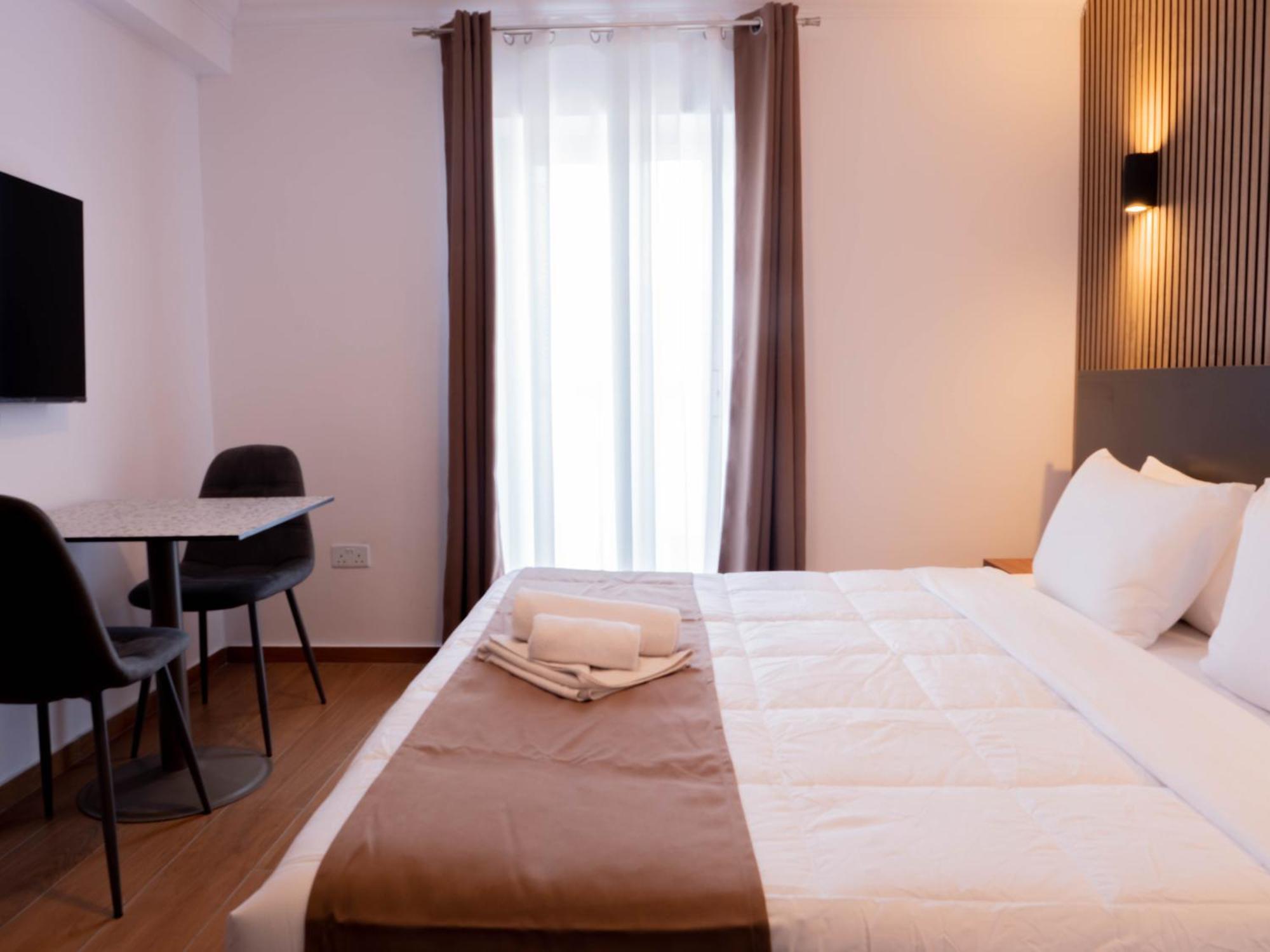 Marina Suites & Apartments - Self Catering - By Tritoni Hotels Gzira Bagian luar foto