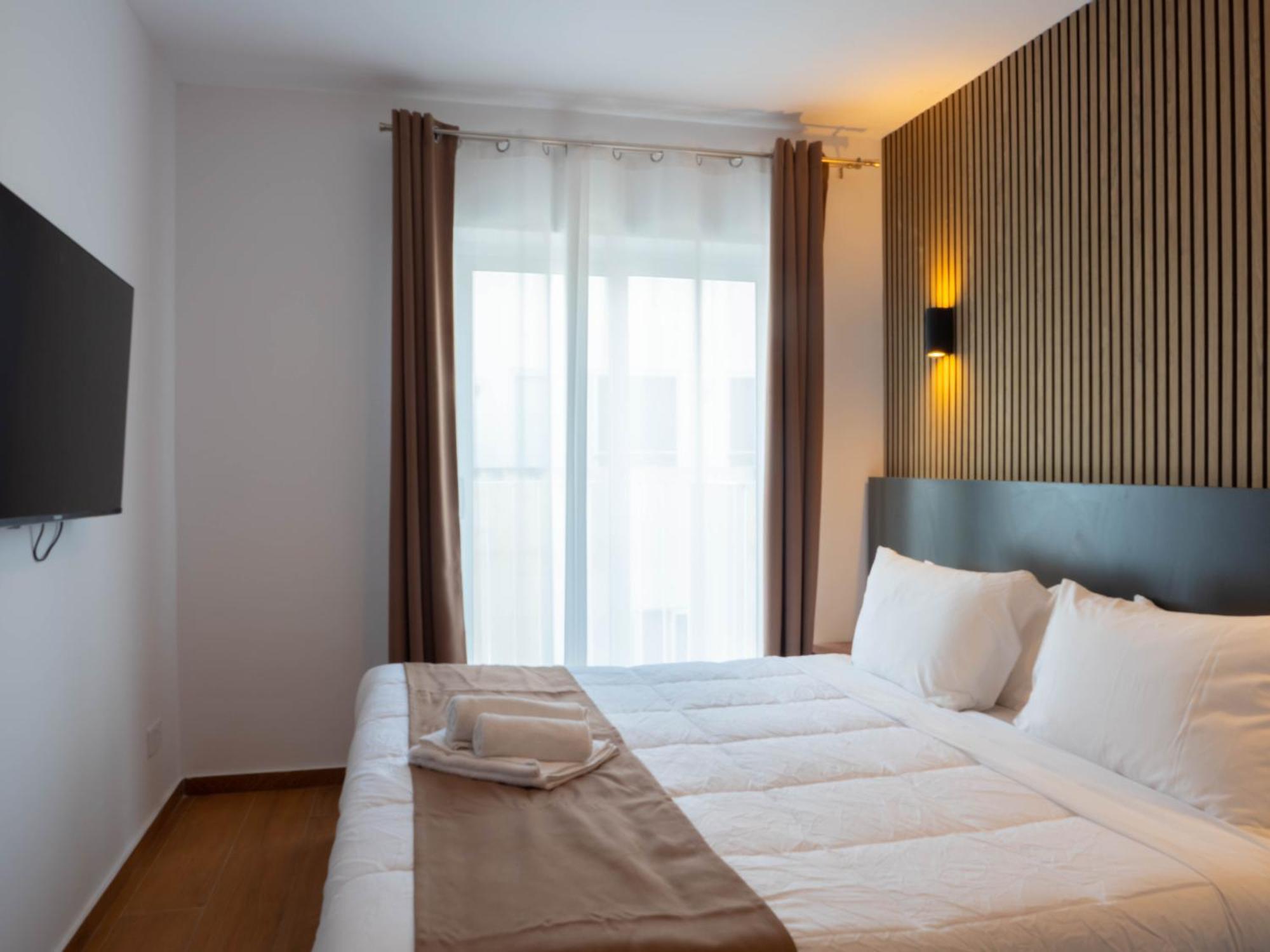 Marina Suites & Apartments - Self Catering - By Tritoni Hotels Gzira Bagian luar foto