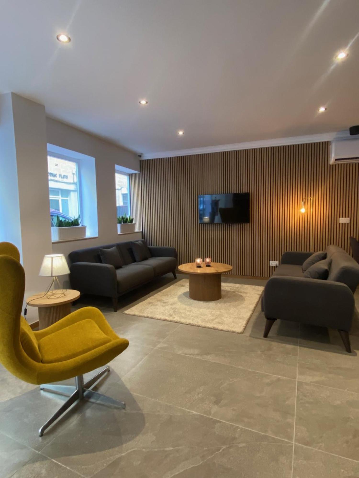 Marina Suites & Apartments - Self Catering - By Tritoni Hotels Gzira Bagian luar foto