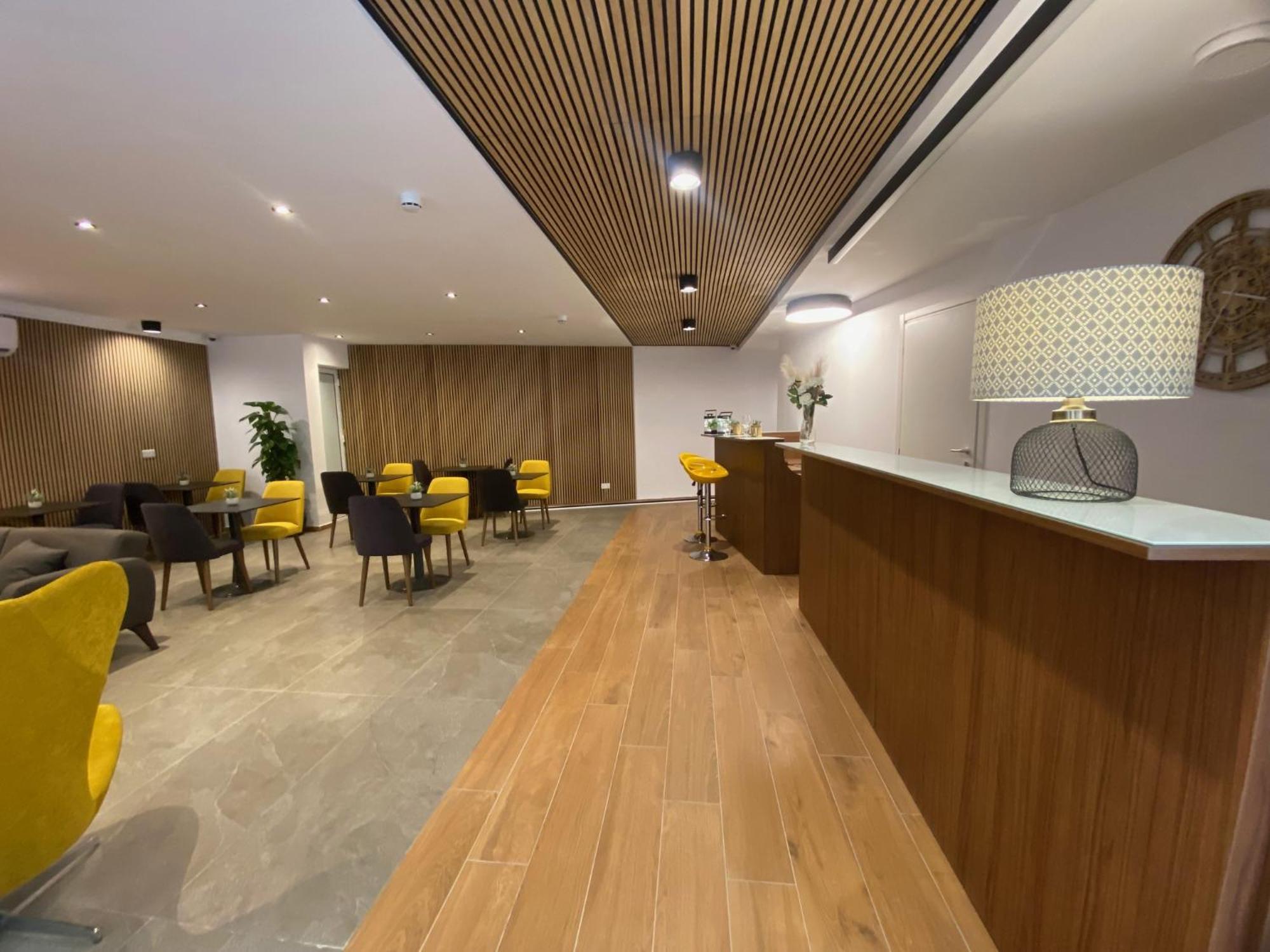 Marina Suites & Apartments - Self Catering - By Tritoni Hotels Gzira Bagian luar foto
