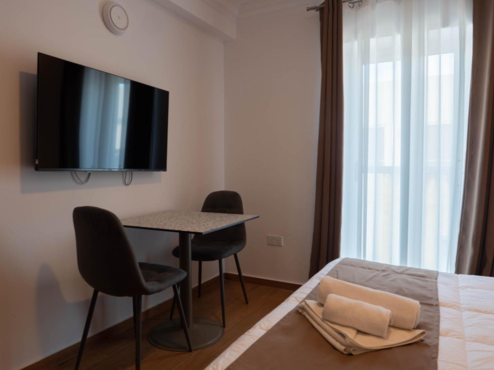 Marina Suites & Apartments - Self Catering - By Tritoni Hotels Gzira Bagian luar foto