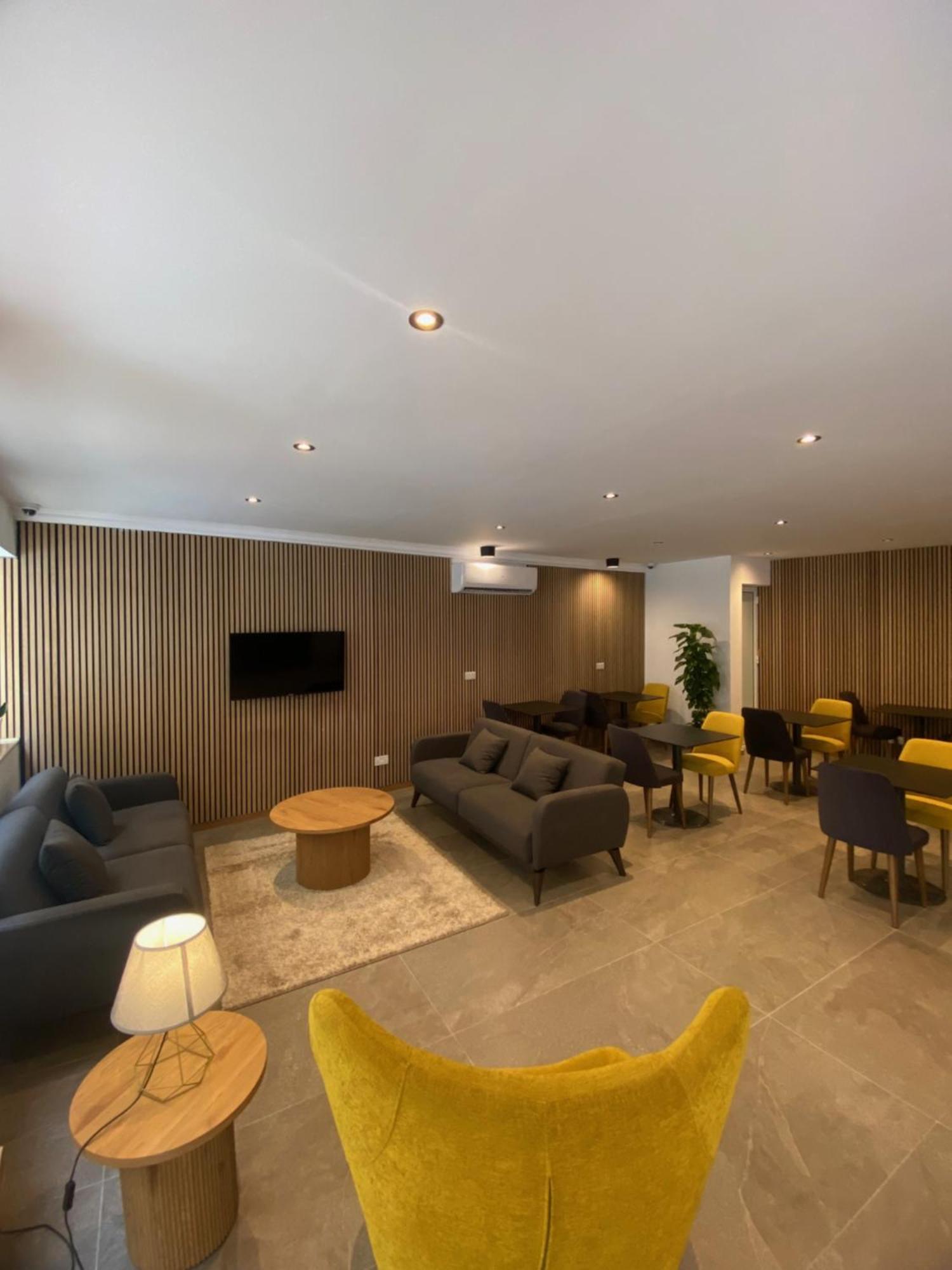 Marina Suites & Apartments - Self Catering - By Tritoni Hotels Gzira Bagian luar foto