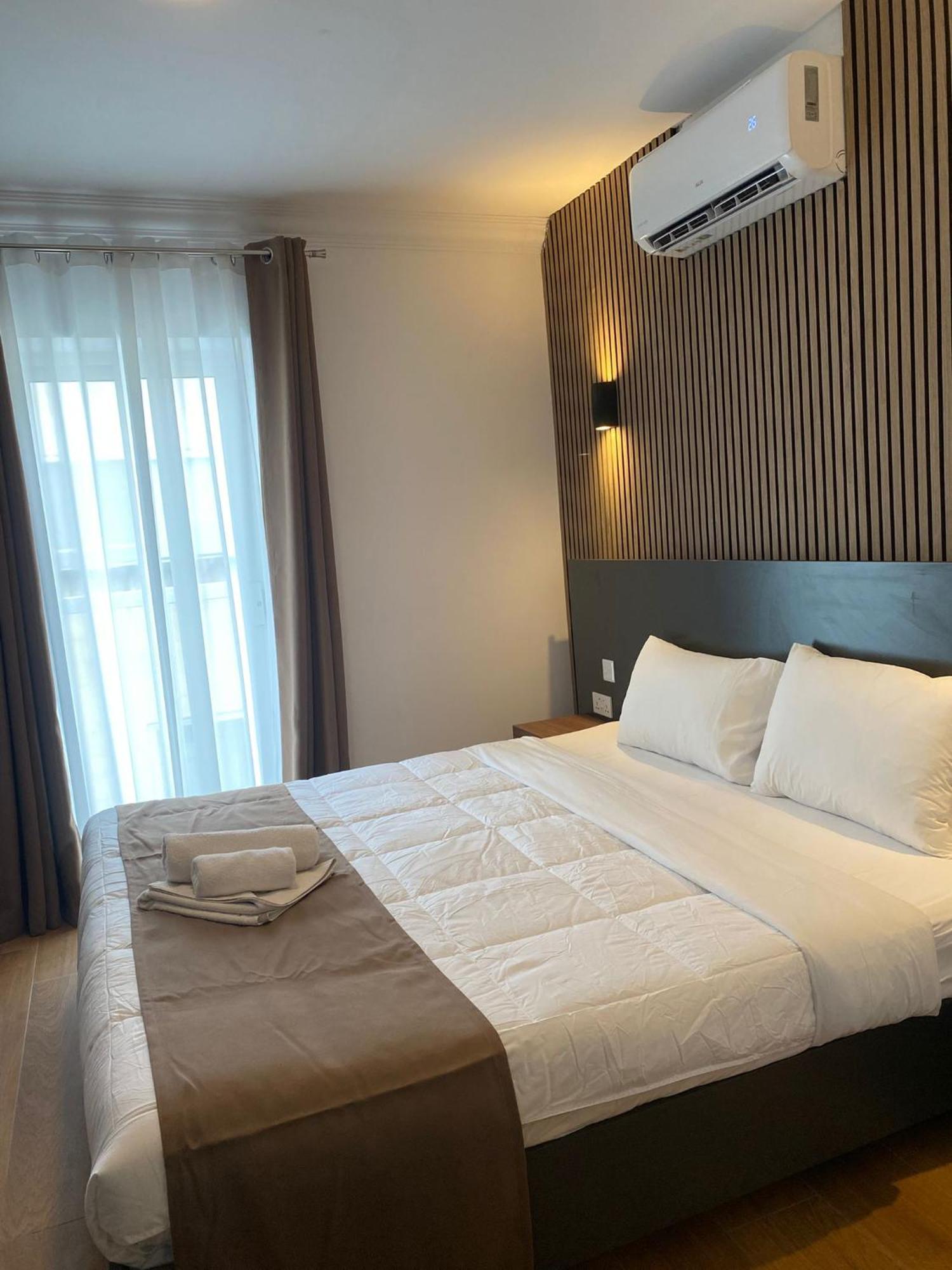 Marina Suites & Apartments - Self Catering - By Tritoni Hotels Gzira Bagian luar foto